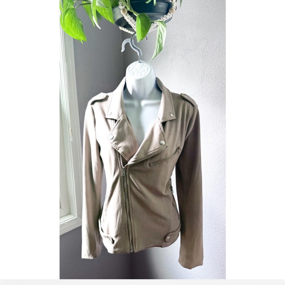 Market & Spruce Women’s Front Zip Jacket - Picture 2 of 6